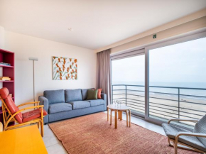 Les Petrels 401 apartment in Koksijde with balcony